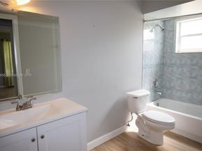 420 SW 62nd Ave, Margate FL 33068