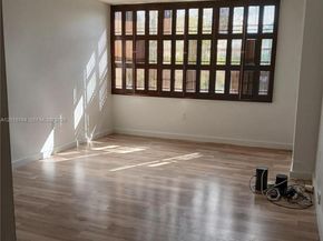 1300 Saint Charles Pl 222, Pembroke Pines FL 33026