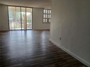 1300 Saint Charles Pl 222, Pembroke Pines FL 33026
