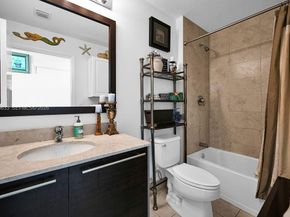 1900 N Bayshore Dr 5103, Miami FL 33132