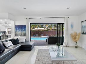 5800 NE 18th Ave, Fort Lauderdale FL 33334