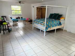 14902 SW 65th Ter, Miami FL 33193