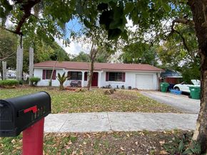14902 SW 65th Ter, Miami FL 33193
