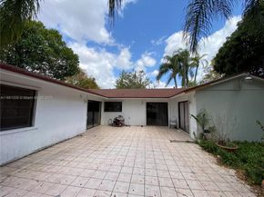 14902 SW 65th Ter, Miami FL 33193
