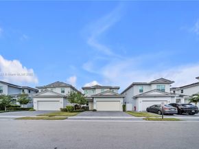 1101 Azul Ct, Deerfield Beach FL 33064