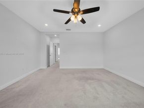 1101 Azul Ct, Deerfield Beach FL 33064