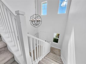 1101 Azul Ct, Deerfield Beach FL 33064