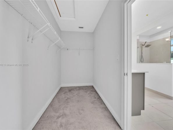 1101 Azul Ct, Deerfield Beach FL 33064