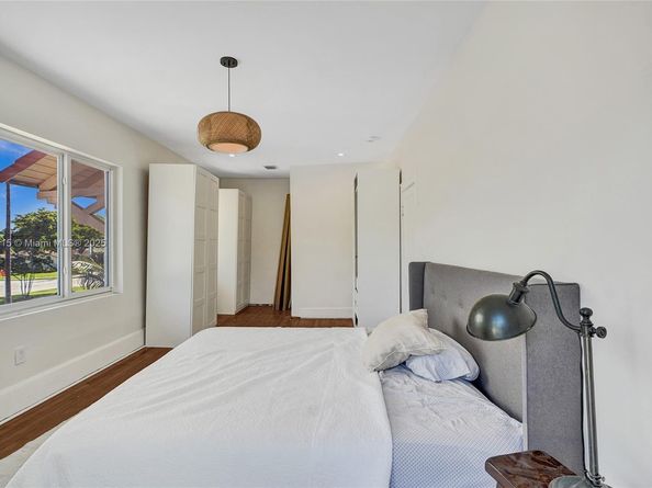 1731 NE 171st St, North Miami Beach FL 33162