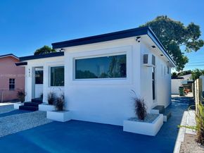 542 E 20th St, Hialeah FL 33013