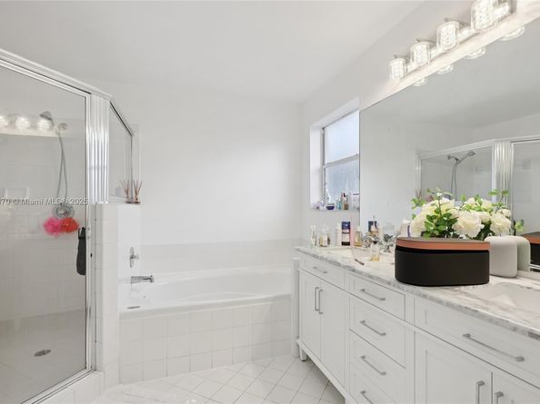 14804 SW 155th Pl, Miami FL 33196