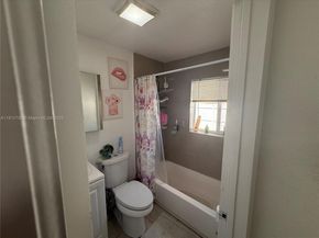 3051 NW 95th Ter, Miami FL 33147
