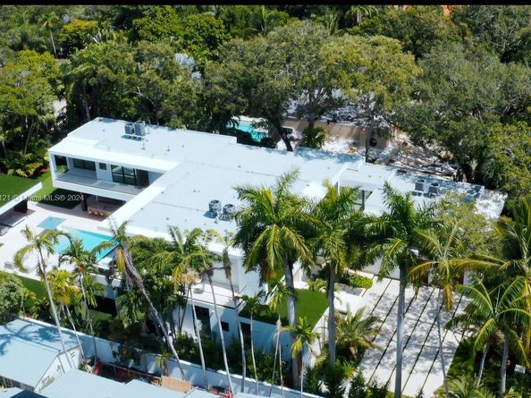2910 Emathla St, Miami FL 33133