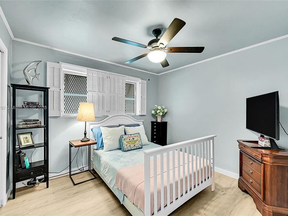 2133 NE 63rd Ct, Fort Lauderdale FL 33308