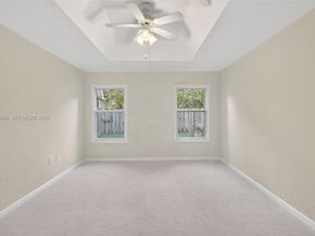 14125 S Cypress Cove Cir, Davie FL 33325