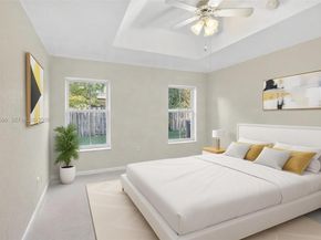 14125 S Cypress Cove Cir, Davie FL 33325