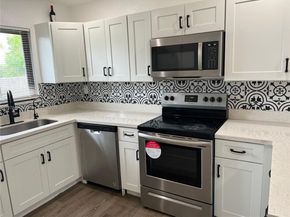 5724 SW 18th St, West Park FL 33023