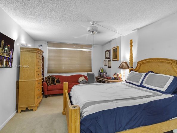 4350 Hillcrest Dr 314, Hollywood FL 33021