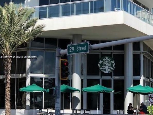 2899 Collins Ave 1717, Miami Beach FL 33140