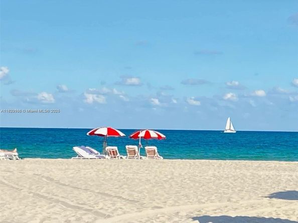 2899 Collins Ave 1717, Miami Beach FL 33140
