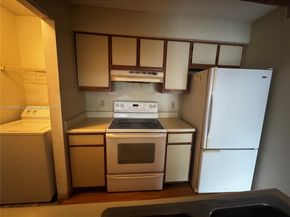 1227 SW 46th Ave 314, Pompano Beach FL 33069