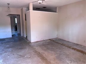 1012 SW 11th St 9N, Hallandale Beach FL 33009