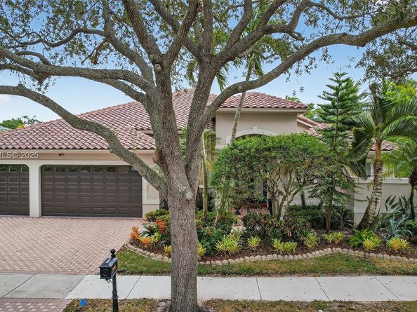 1488 Lantana Ct, Weston FL 33326