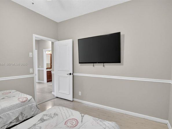 1488 Lantana Ct, Weston FL 33326