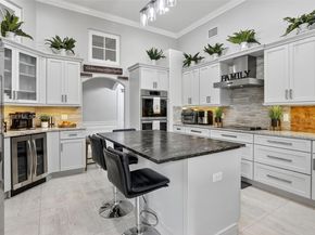 1488 Lantana Ct, Weston FL 33326