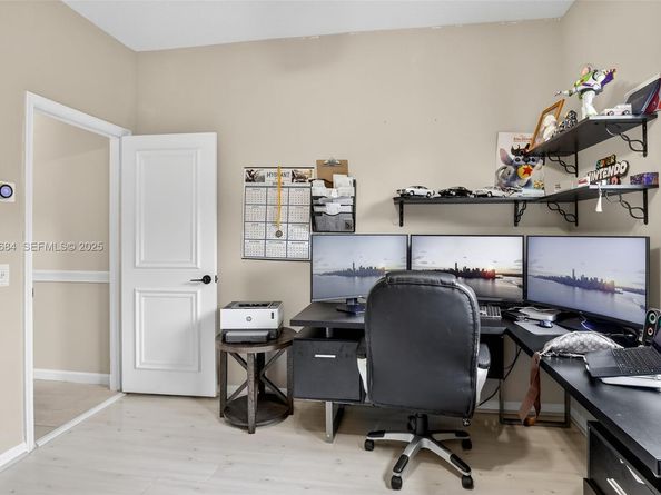 1488 Lantana Ct, Weston FL 33326