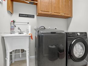 1488 Lantana Ct, Weston FL 33326