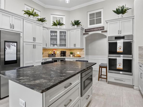 1488 Lantana Ct, Weston FL 33326