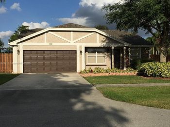 763 S Wind Cir