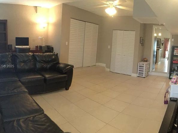 763 S Wind Cir, Sunrise FL 33326