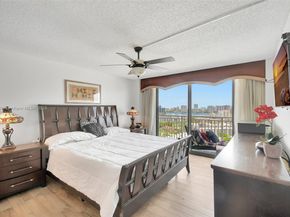 210 174th St 2212, Sunny Isles Beach FL 33160