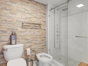 210 174th St 2212, Sunny Isles Beach FL 33160