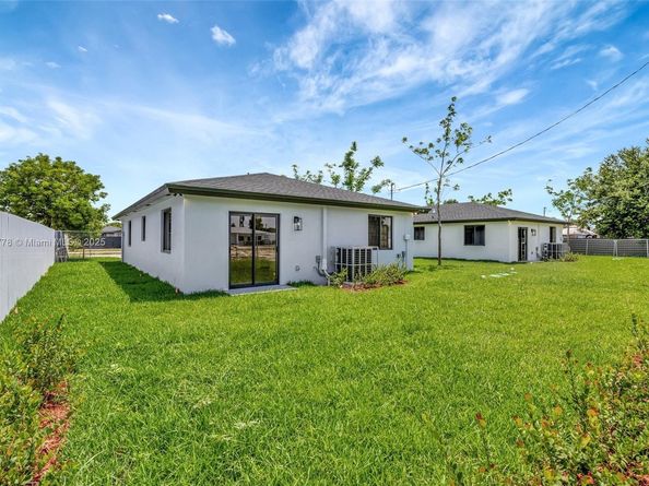 2411 NW 153 St, Miami Gardens FL 33054