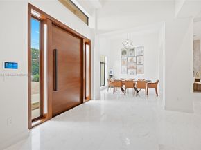 7775 SW 72nd Ave, Miami FL 33143