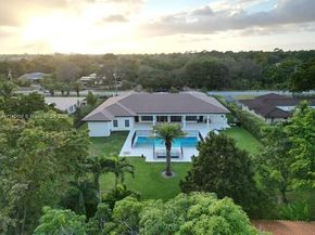 7775 SW 72nd Ave, Miami FL 33143