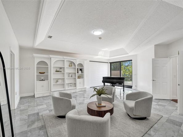 3320 Bridle Path Ln, Weston FL 33331