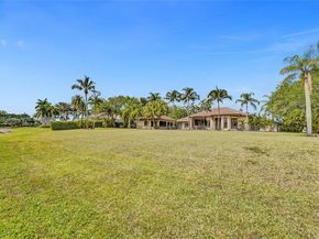3320 Bridle Path Ln, Weston FL 33331