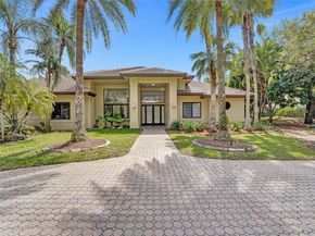 3320 Bridle Path Ln, Weston FL 33331