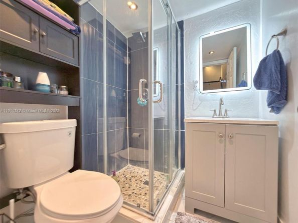 13415 SW 12th Ter, Miami FL 33184