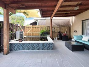 13415 SW 12th Ter, Miami FL 33184