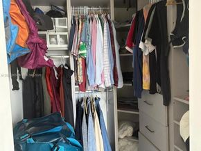 151 SE 1st St 2203, Miami FL 33131