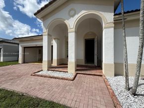 4045 NE 15th St, Homestead FL 33033