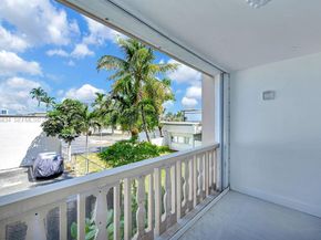 410 SE 2nd St 223, Hallandale Beach FL 33009