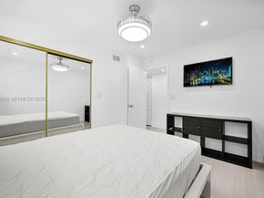 410 SE 2nd St 223, Hallandale Beach FL 33009