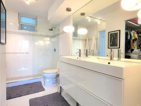1670 Lincoln Ct 3B, Miami Beach FL 33139