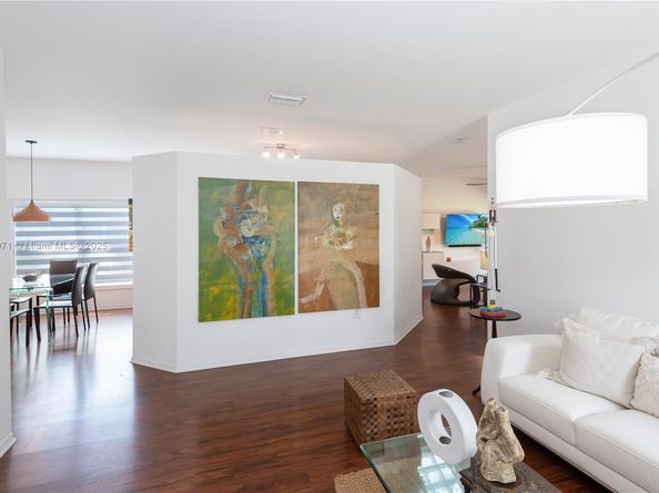 4123 Sapphire Bnd, Weston FL 33331